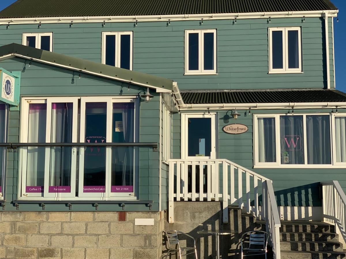 The Waterfront Boutique Hotel Stanley Exterior photo